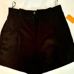🆕 [Zara] Black Lyocell Blend High Waisted Front Pleat Shorts Sz: XS